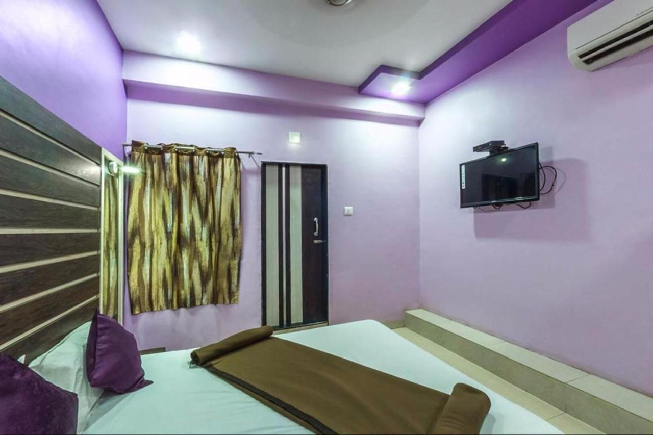 Golden Paying Guest House 迪乌 外观 照片